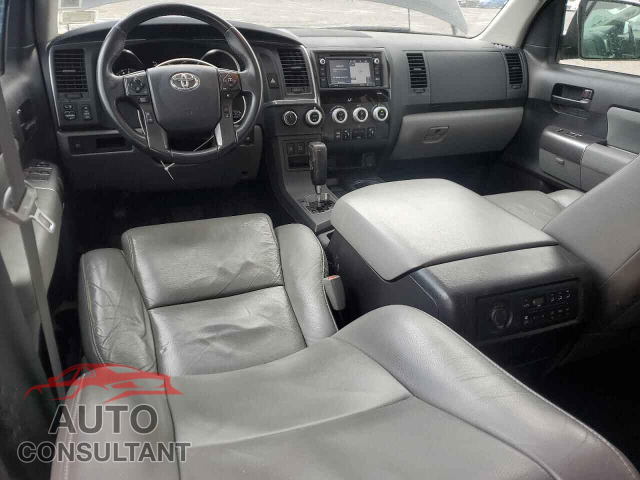 TOYOTA SEQUOIA 2018 - 5TDBY5G13JS158117
