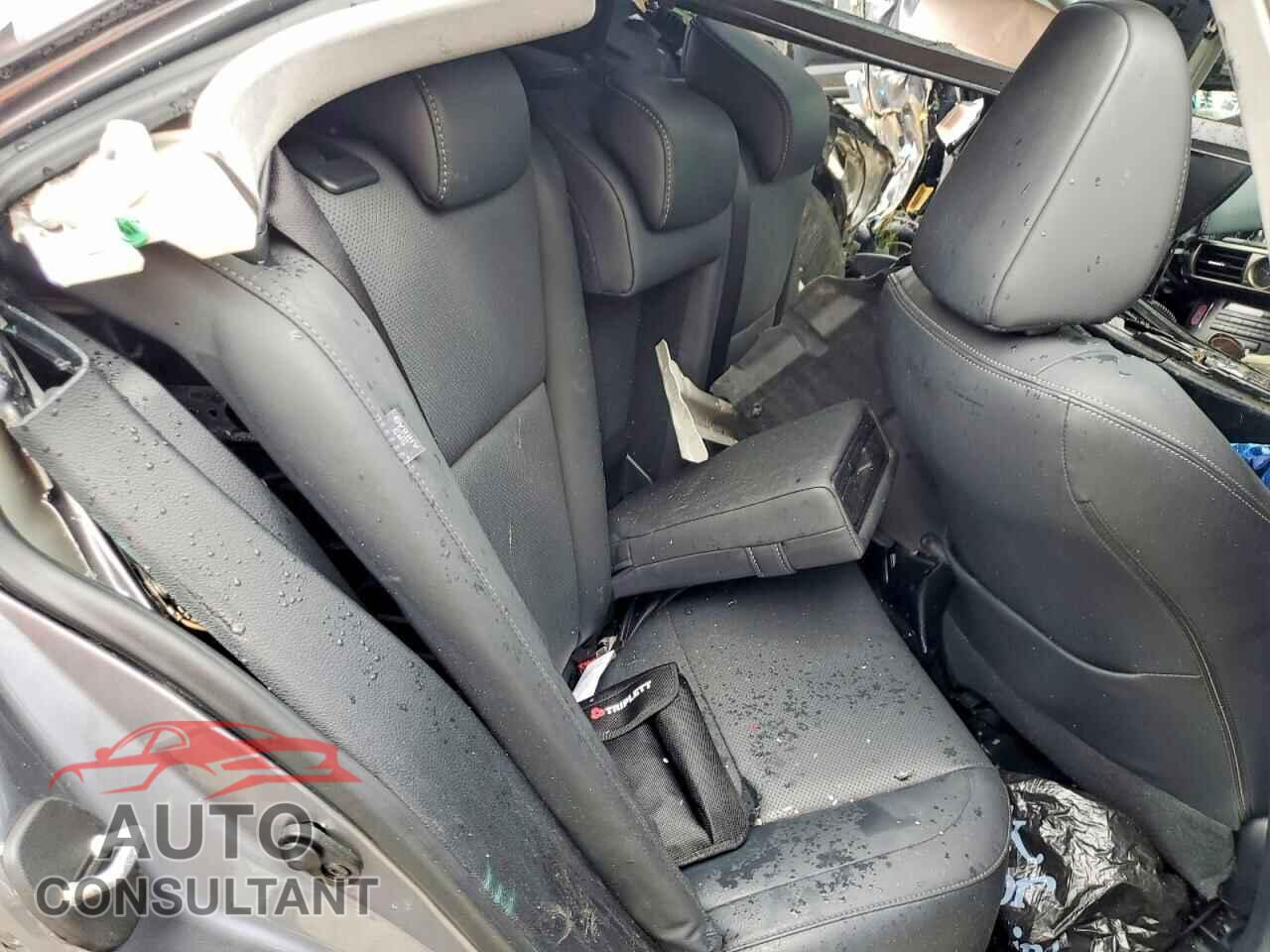 LEXUS IS 2014 - JTHCF1D29E5006188
