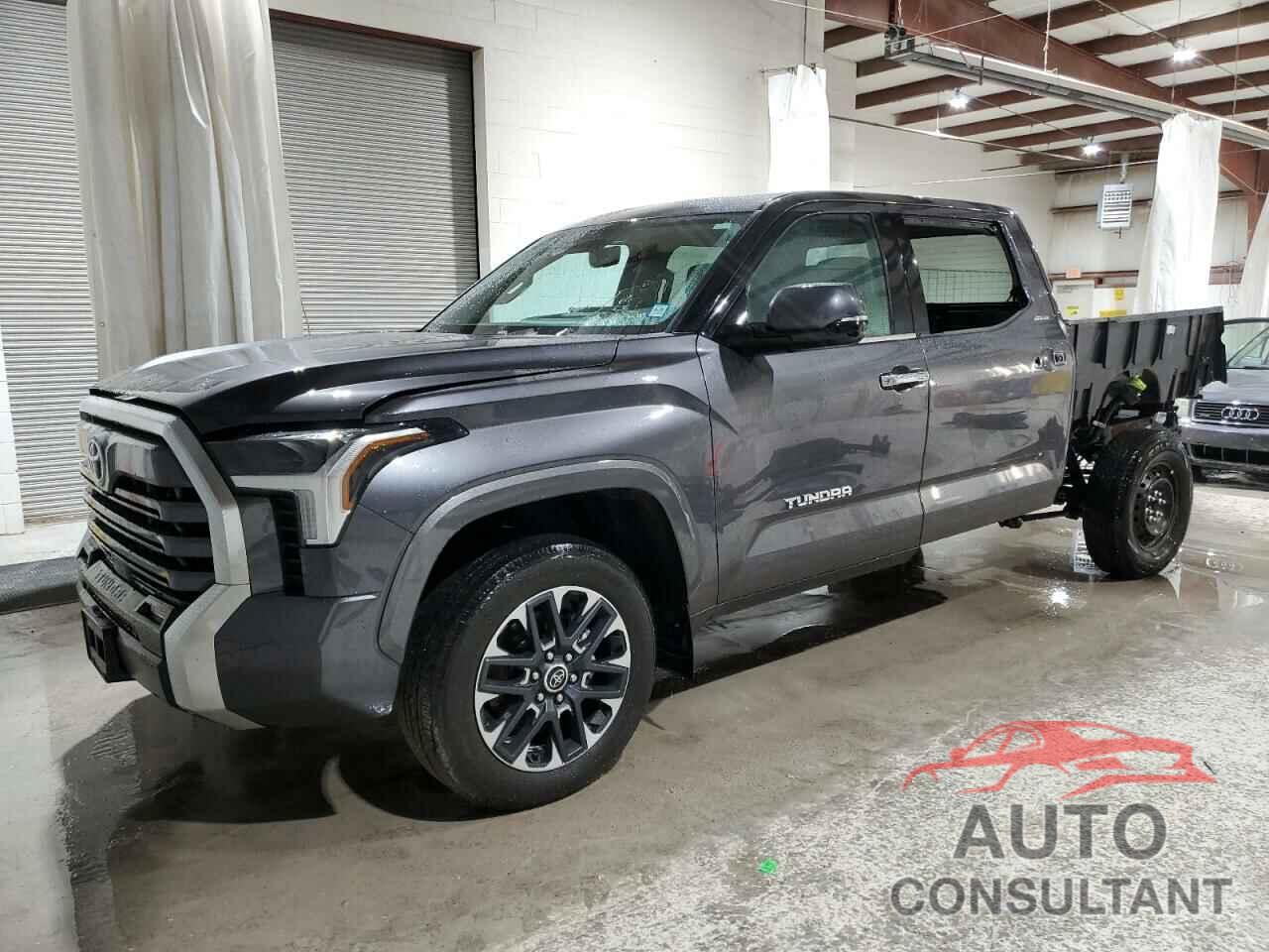 TOYOTA TUNDRA 2023 - 5TFJA5EC9PX017608