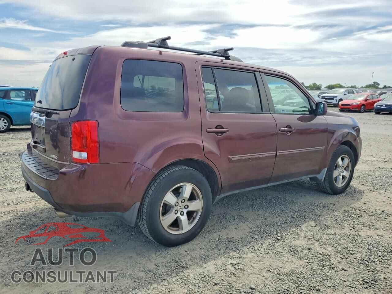 HONDA PILOT 2009 - 5FNYF48589B005437