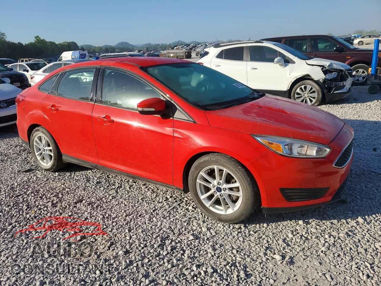 FORD FOCUS 2017 - 1FADP3F23HL201978