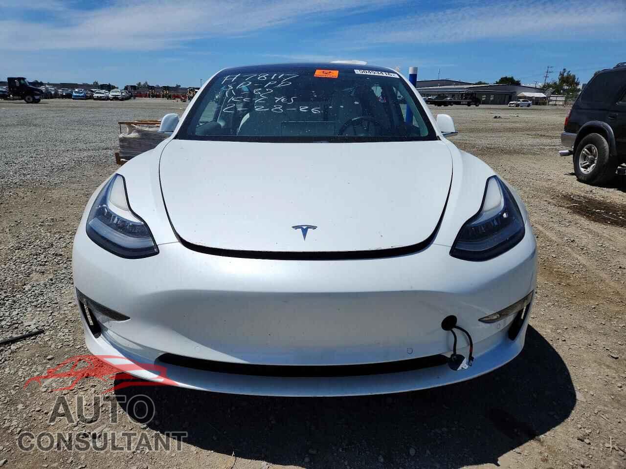 TESLA MODEL 3 2020 - 5YJ3E1EA8LF599337