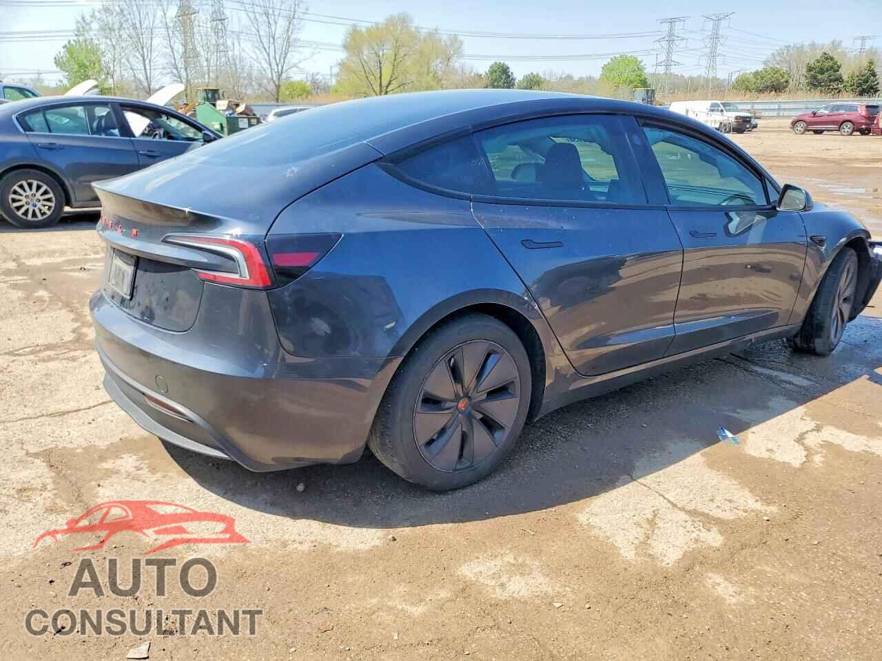 TESLA MODEL 3 2024 - 5YJ3E1EA7RF721713