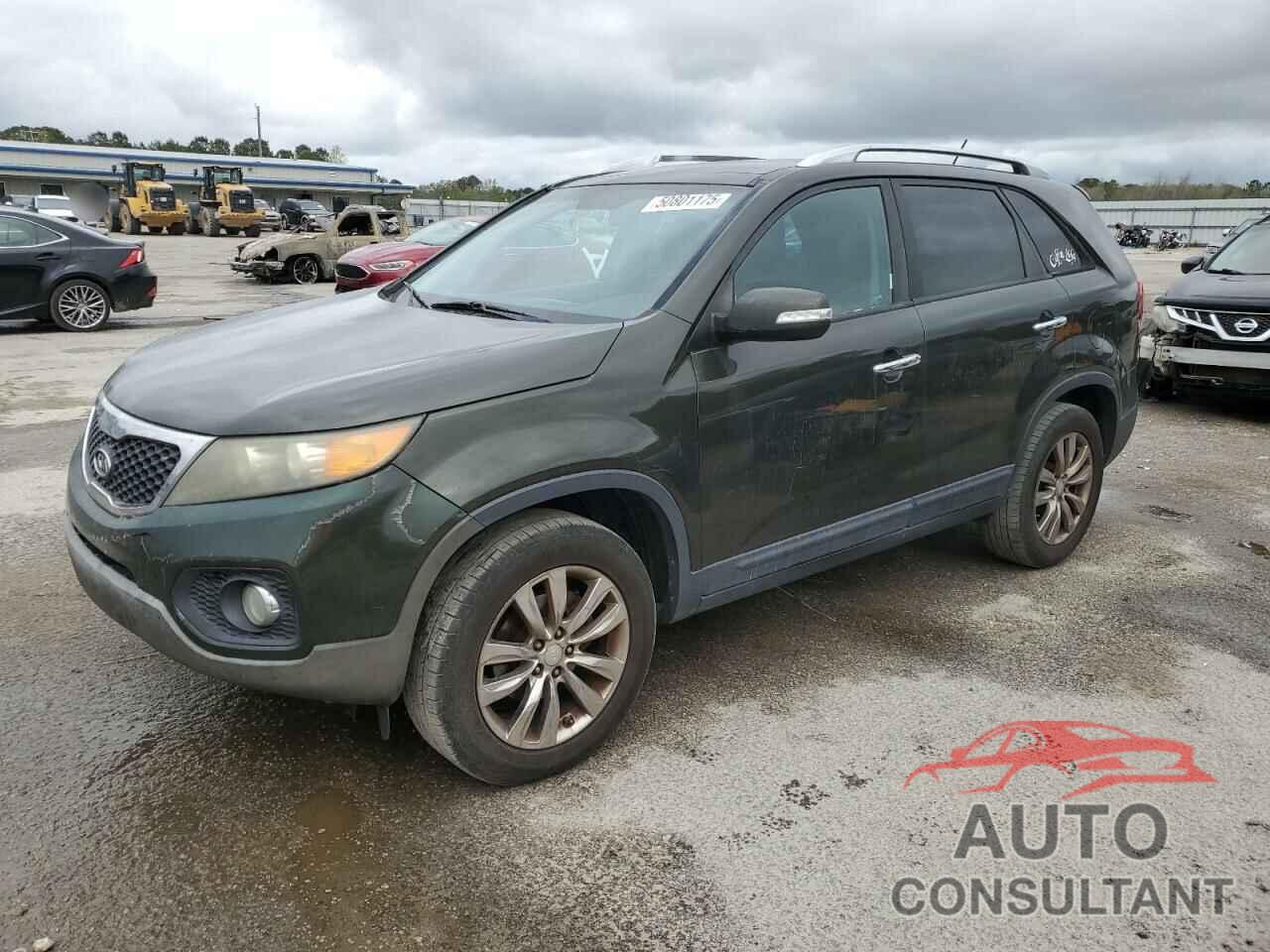 KIA SORENTO 2011 - 5XYKU4A24BG114472