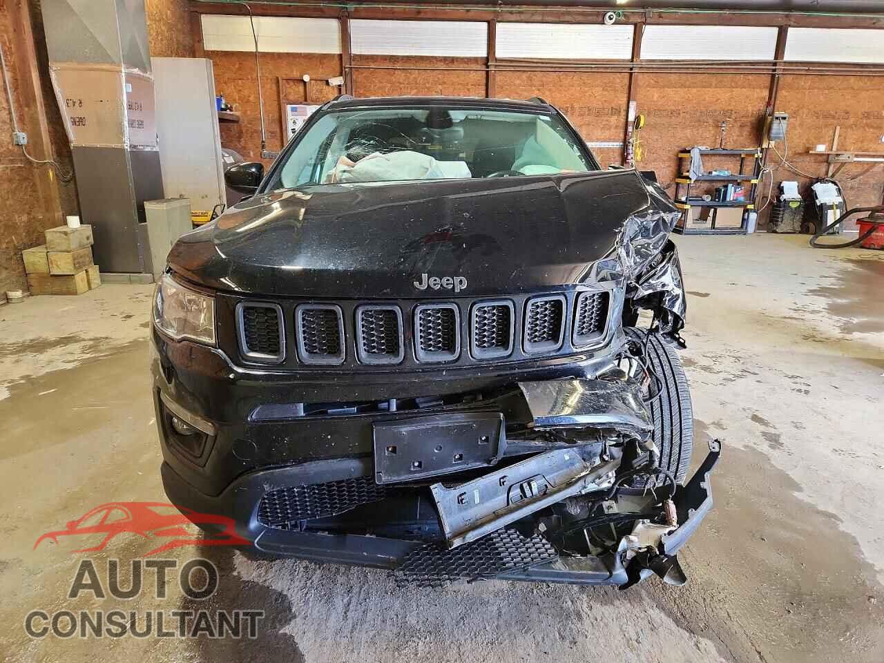 JEEP COMPASS 2018 - 3C4NJDBB3JT366175