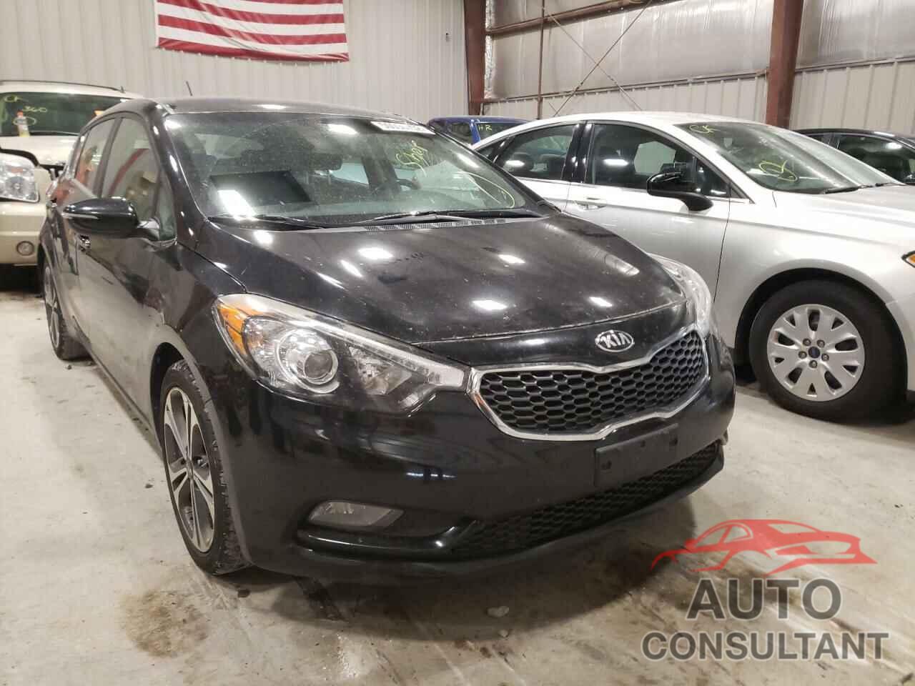 KIA FORTE 2016 - KNAFX5A86G5493023