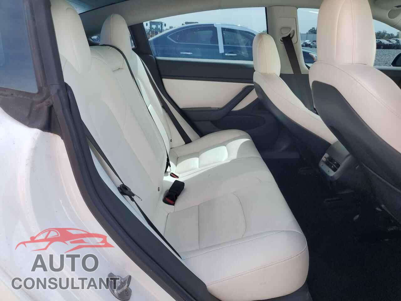 TESLA MODEL 3 2018 - 5YJ3E1EB2JF086350