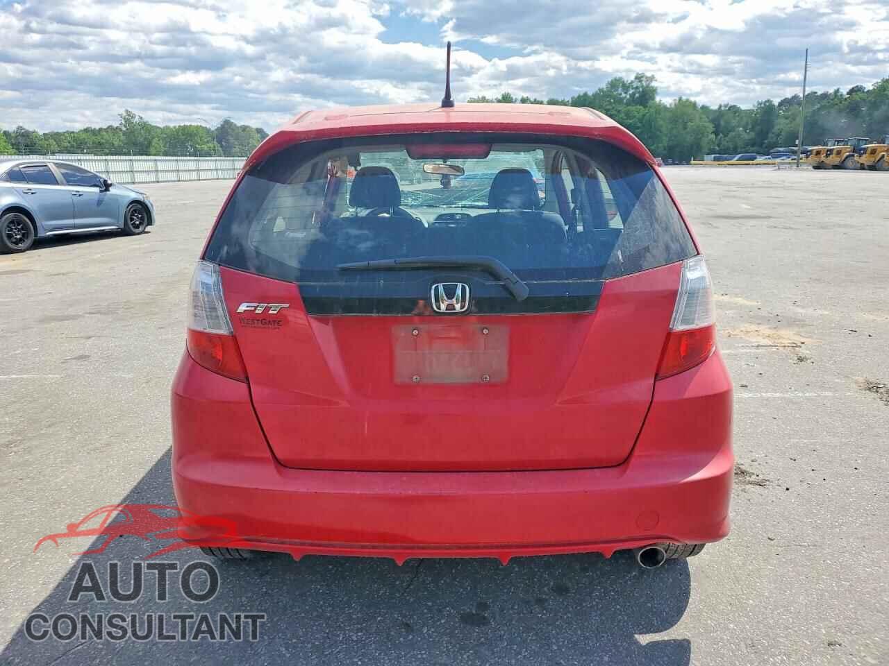 HONDA FIT 2013 - JHMGE8H51DC066722