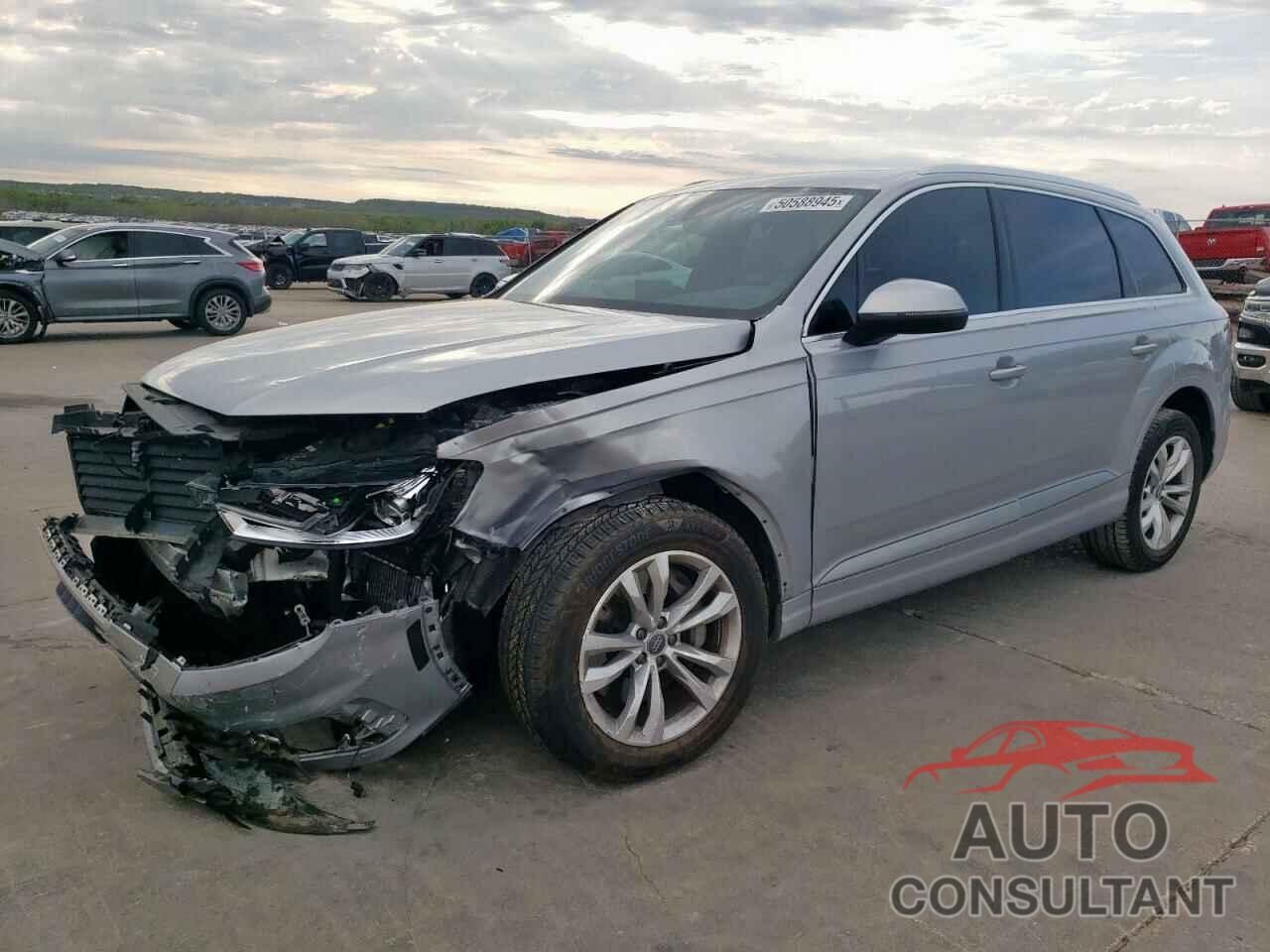 AUDI Q7 2019 - WA1AAAF73KD013939