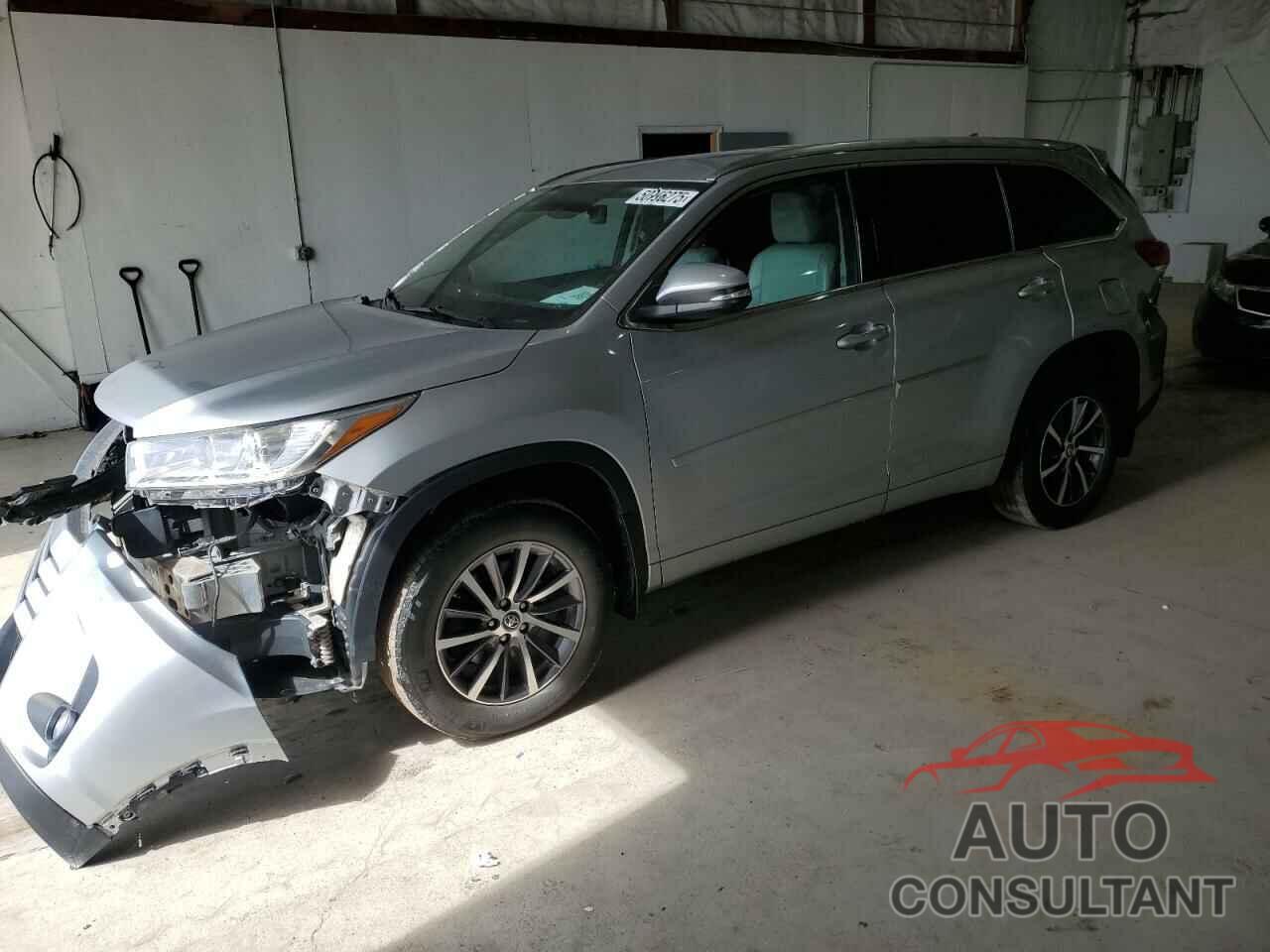 TOYOTA HIGHLANDER 2017 - 5TDJZRFH8HS443954