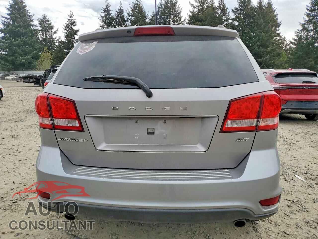 DODGE JOURNEY 2015 - 3C4PDCBG7FT715478