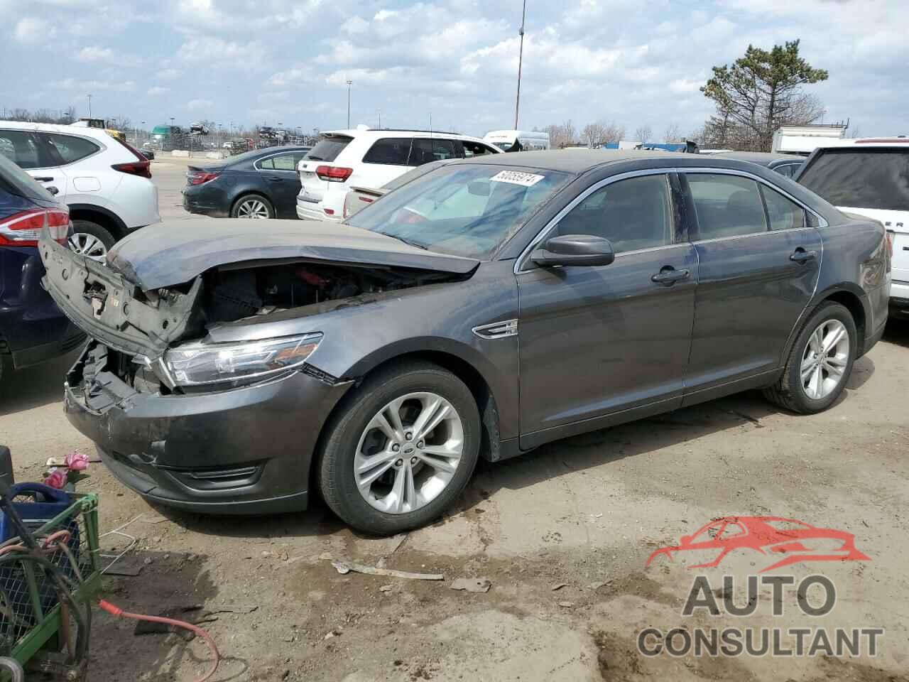 FORD TAURUS 2018 - 1FAHP2E8XJG117110