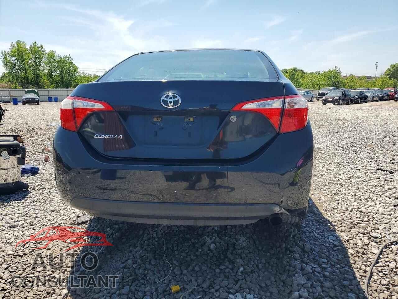 TOYOTA COROLLA 2015 - 5YFBURHE3FP340145