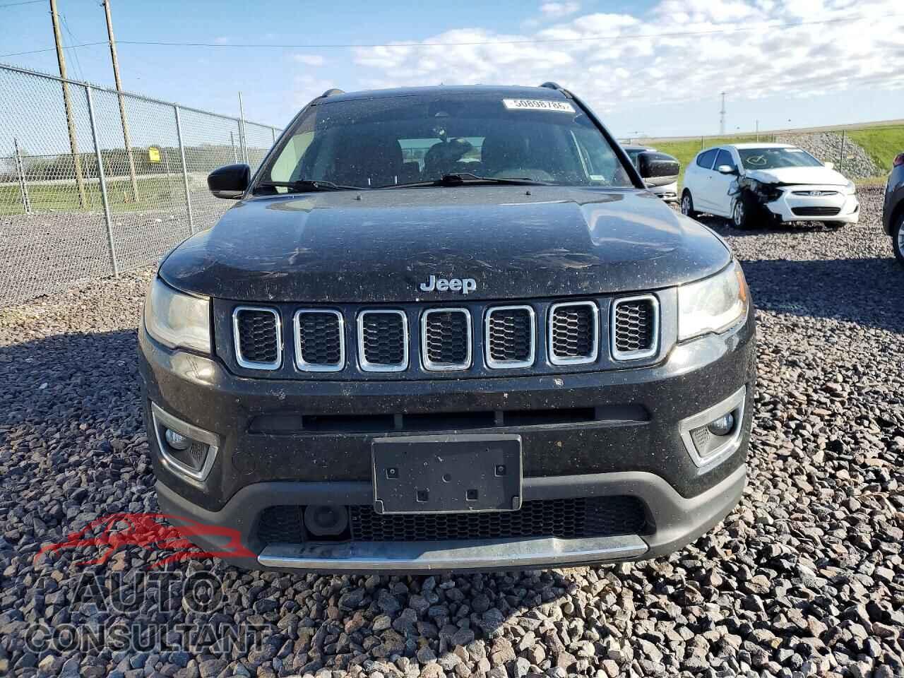 JEEP COMPASS 2018 - 3C4NJDCB2JT332808