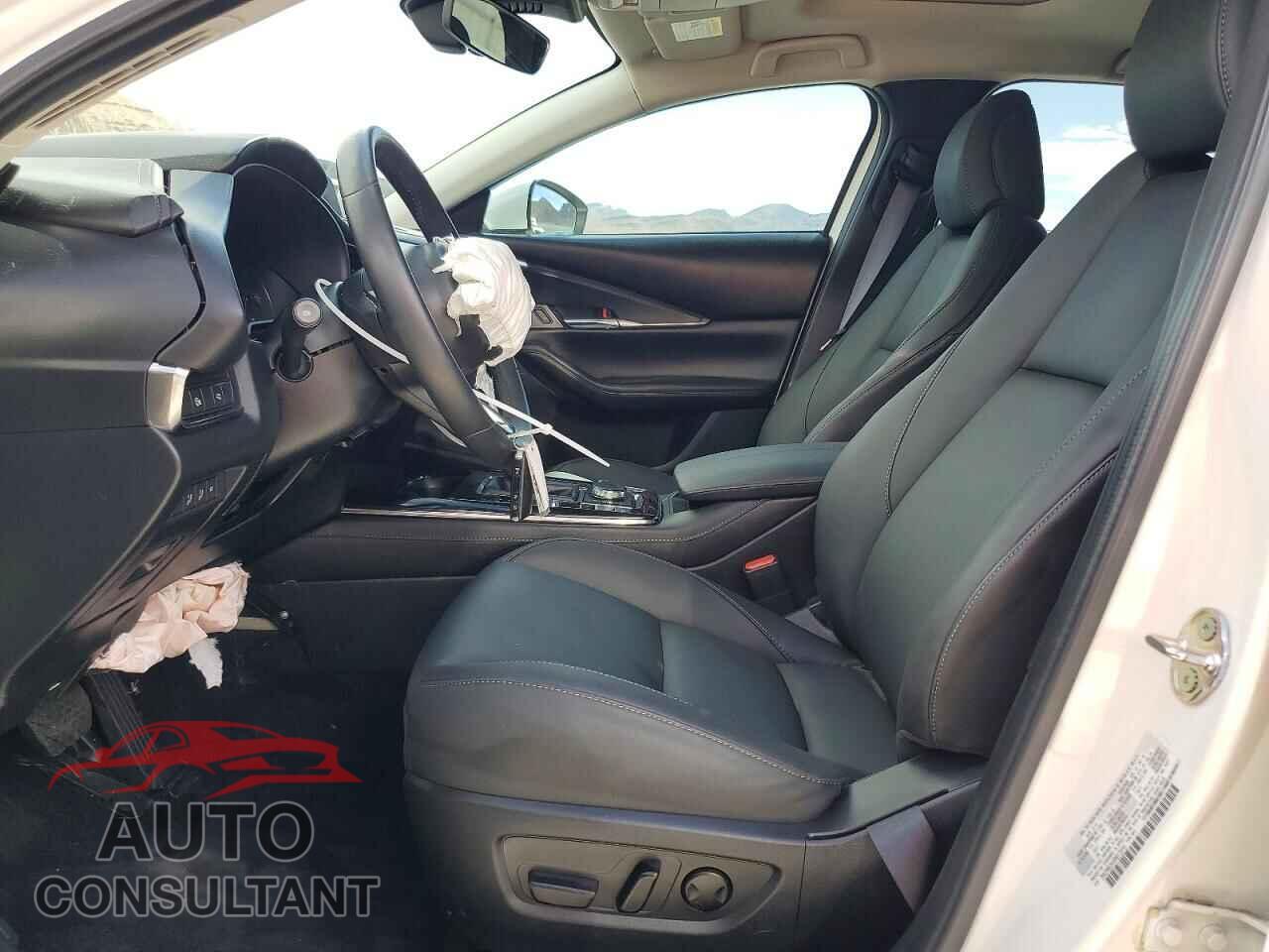 MAZDA CX30 2024 - 3MVDMBCMXRM613316