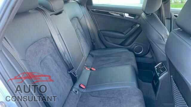 AUDI A4 2016 - WAUFFAFL6GA002871