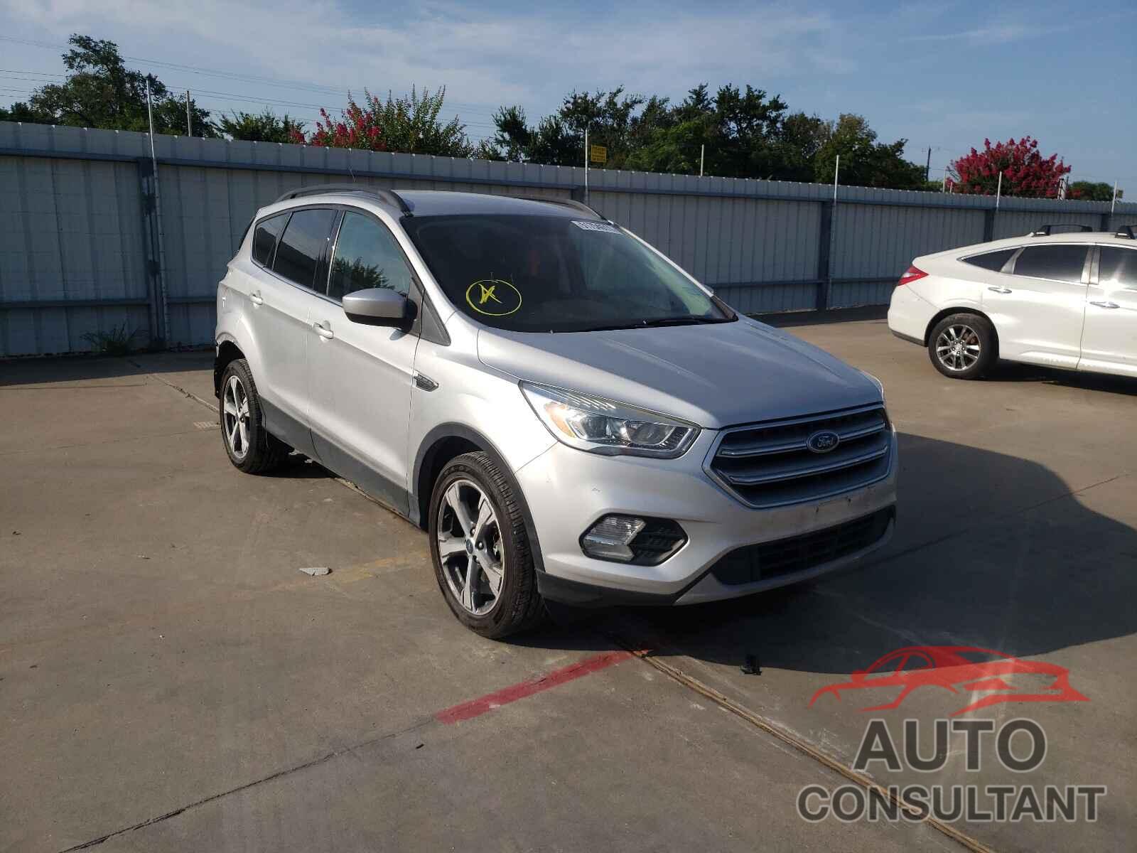 FORD ESCAPE 2017 - 1FMCU0G98HUD35335