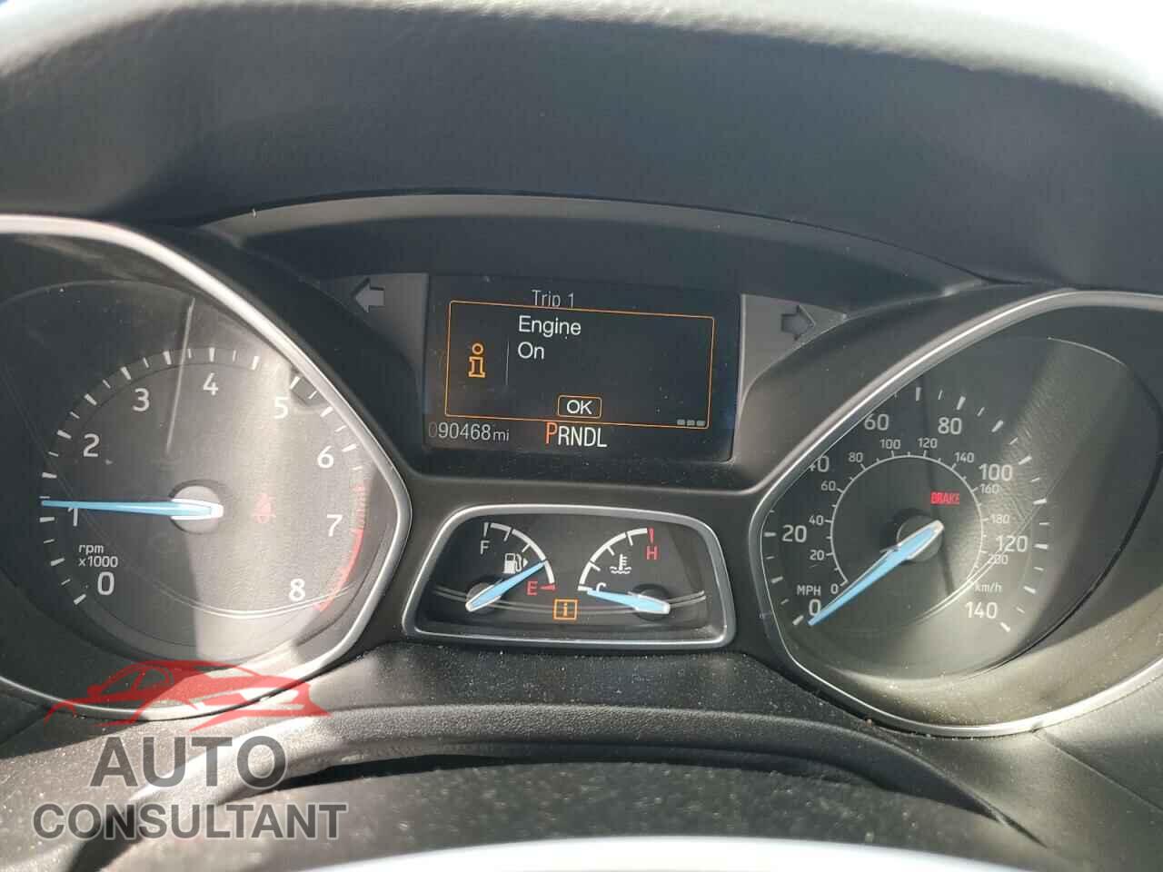 FORD FOCUS 2018 - 1FADP3E26JL329574