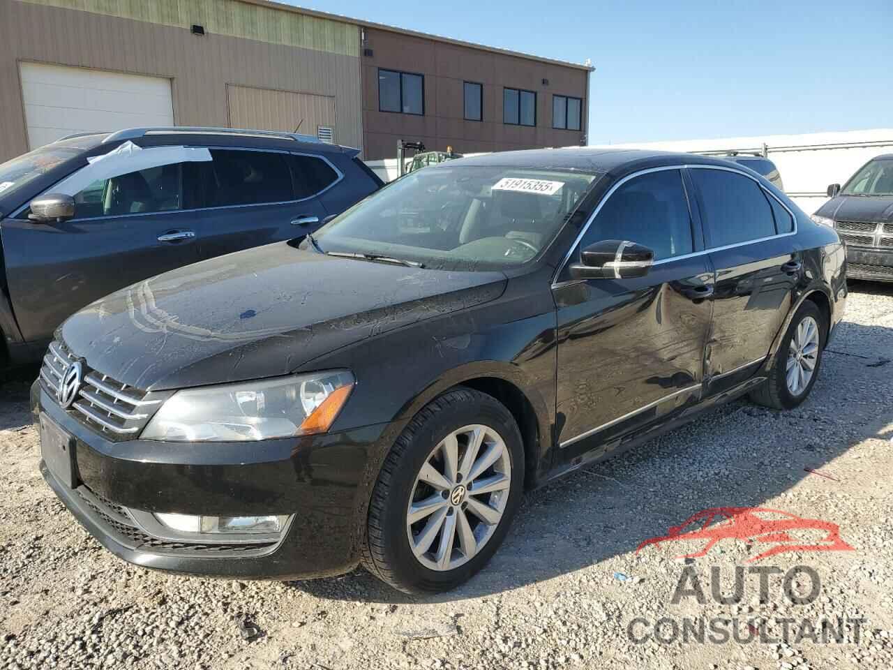 VOLKSWAGEN PASSAT 2013 - 1VWCH7A30DC044539