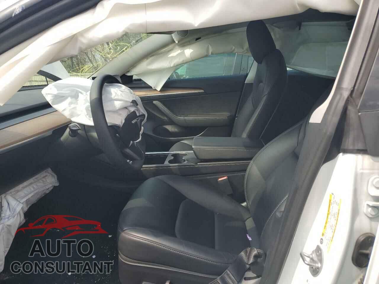 TESLA MODEL 3 2022 - 5YJ3E1EB5NF184200