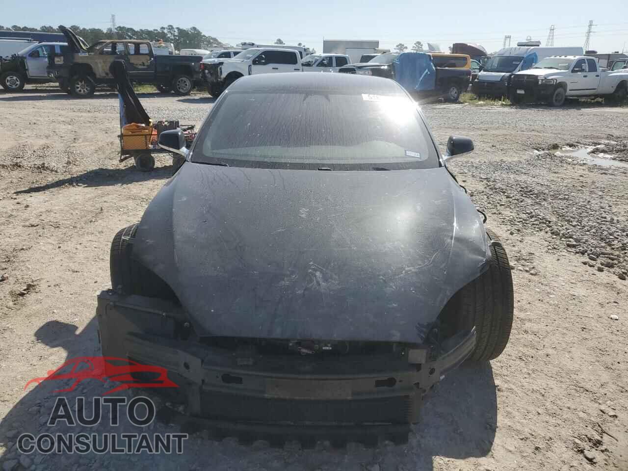 TESLA MODEL S 2018 - 5YJSA1E46JF264379