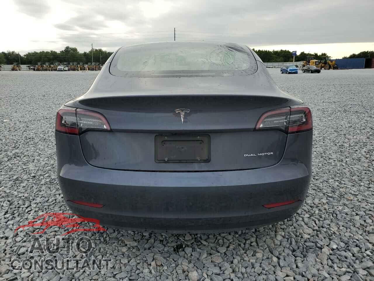TESLA MODEL 3 2021 - 5YJ3E1EB3MF978630