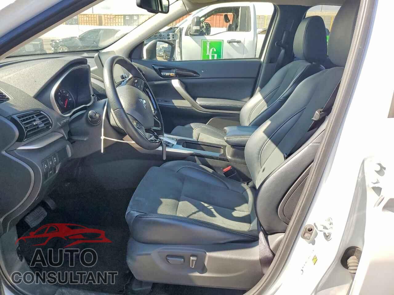 MITSUBISHI ECLIPSE 2024 - JA4ATWAAXRZ069576