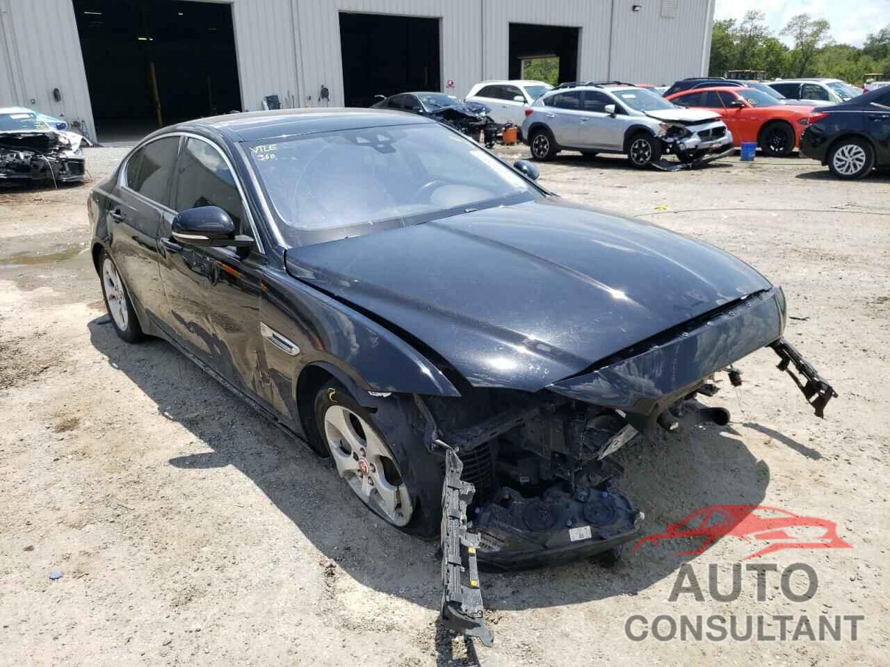 JAGUAR XE 2017 - SAJAR4BG9HA962462