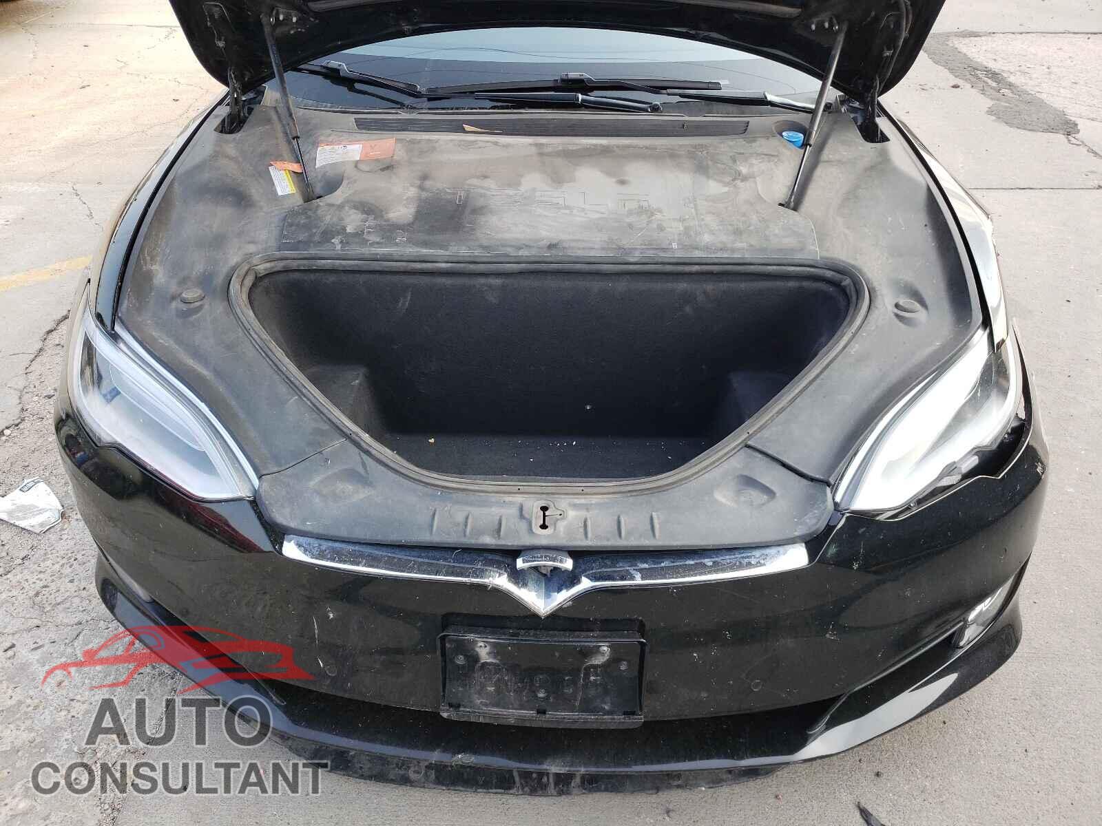 TESLA MODEL S 2017 - 5YJSA1E21HF183864