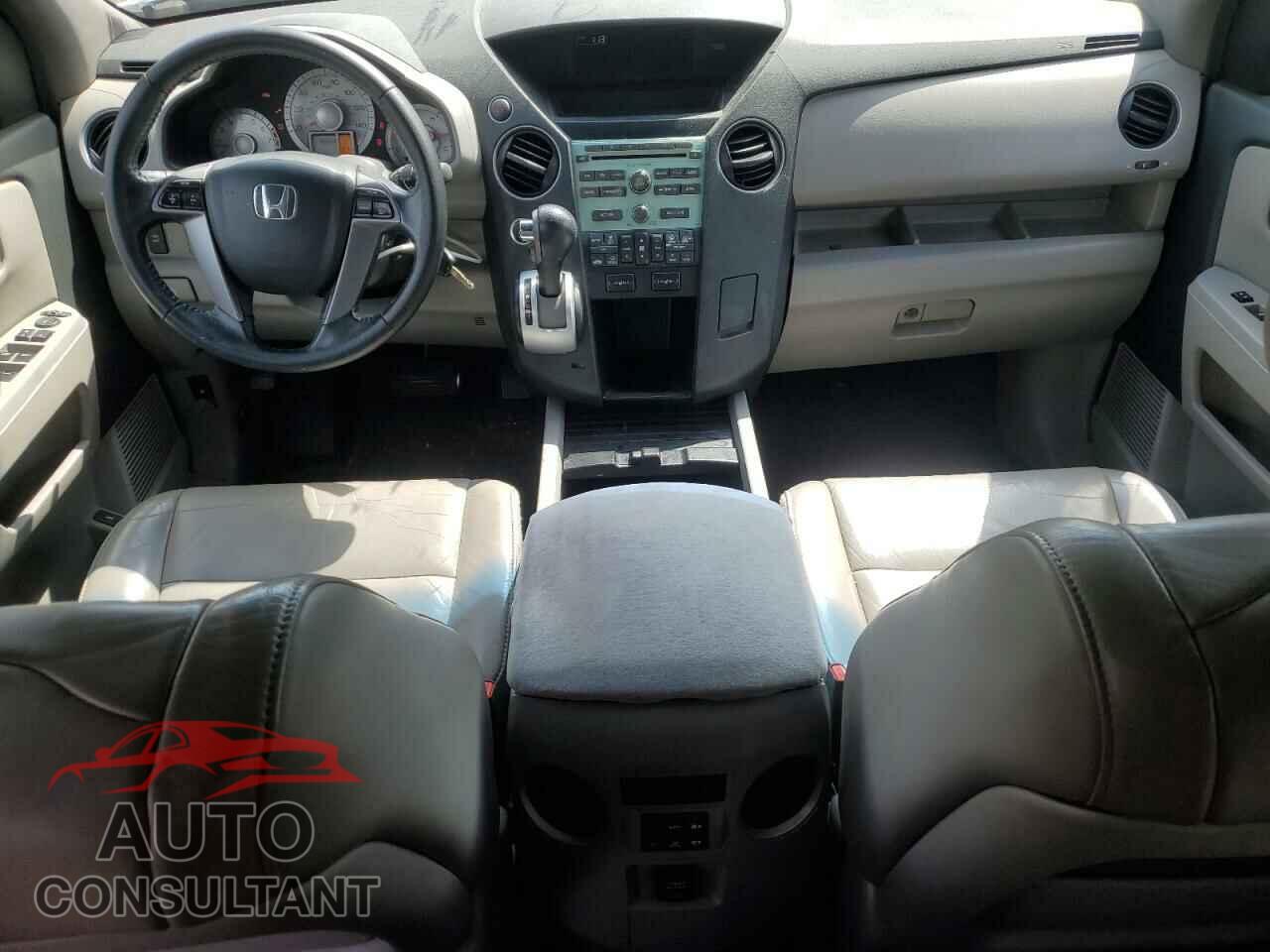 HONDA PILOT 2011 - 5FNYF4H55BB093577