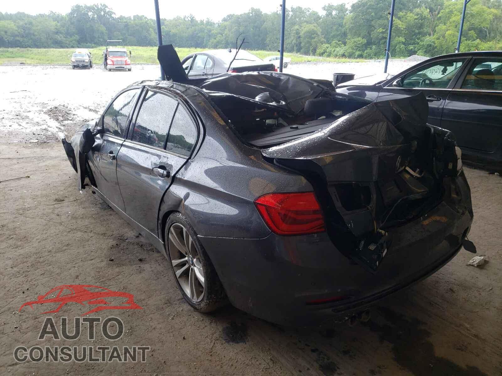 BMW 3 SERIES 2016 - WBA8E9G59GNU30601