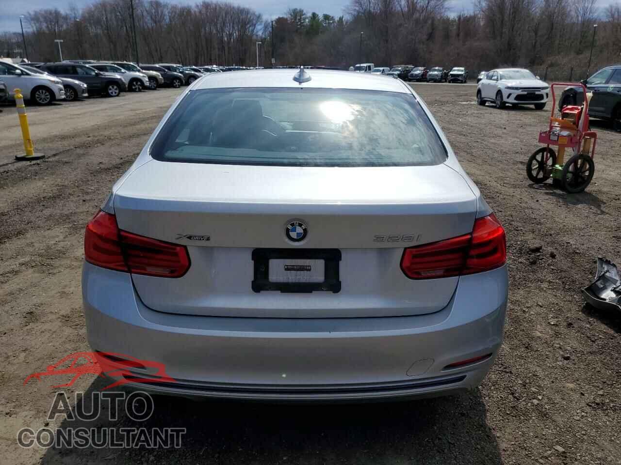 BMW 3 SERIES 2016 - WBA8E3G55GNU03358