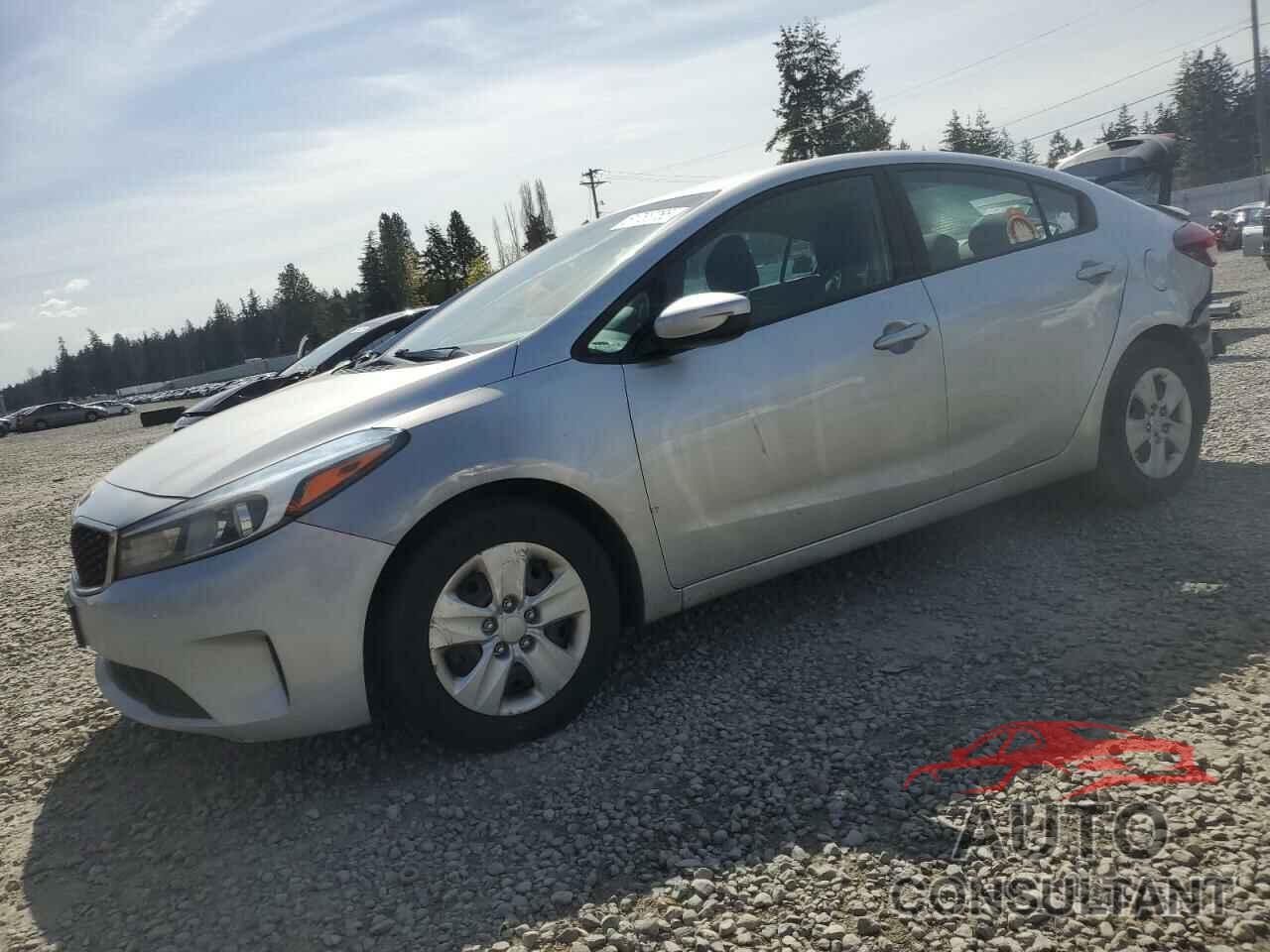 KIA FORTE 2017 - 3KPFK4A77HE060531
