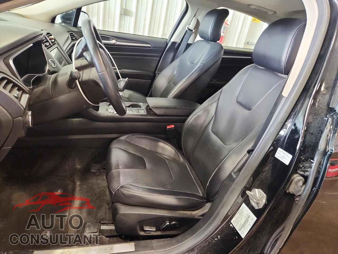 FORD FUSION 2017 - 3FA6P0RU9HR383840
