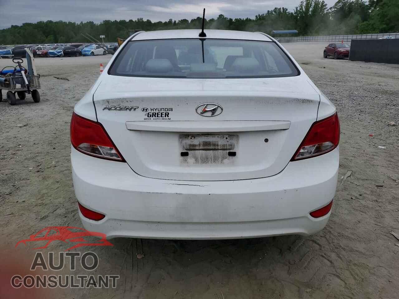 HYUNDAI ACCENT 2015 - KMHCT4AE7FU802452