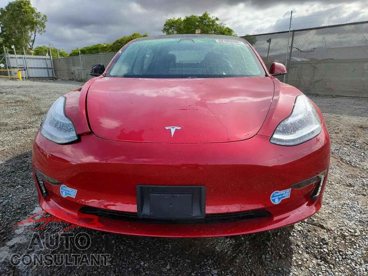 TESLA MODEL 3 2021 - 5YJ3E1EAXMF996162