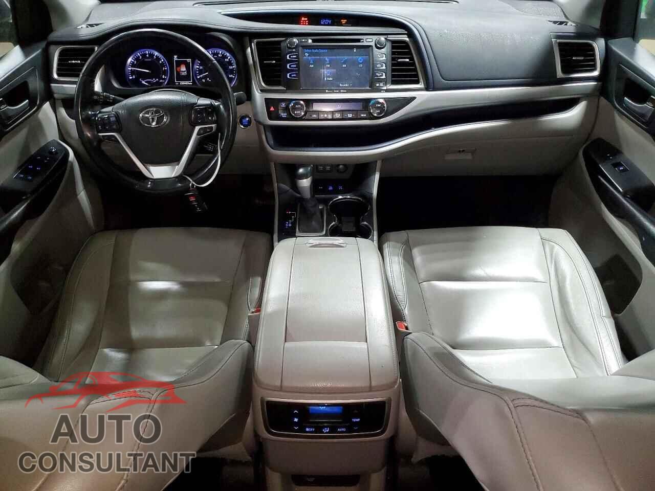 TOYOTA HIGHLANDER 2017 - 5TDJZRFH3HS367589
