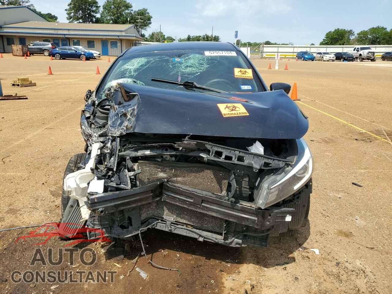 KIA FORTE 2017 - 3KPFK4A7XHE025952