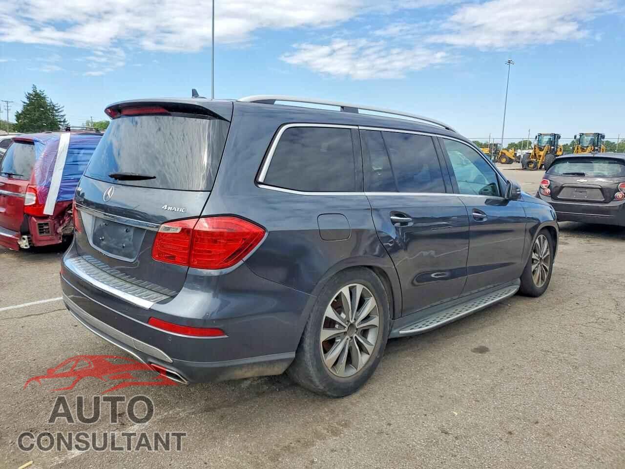 MERCEDES-BENZ GL-CLASS 2013 - 4JGDF7CE3DA164645