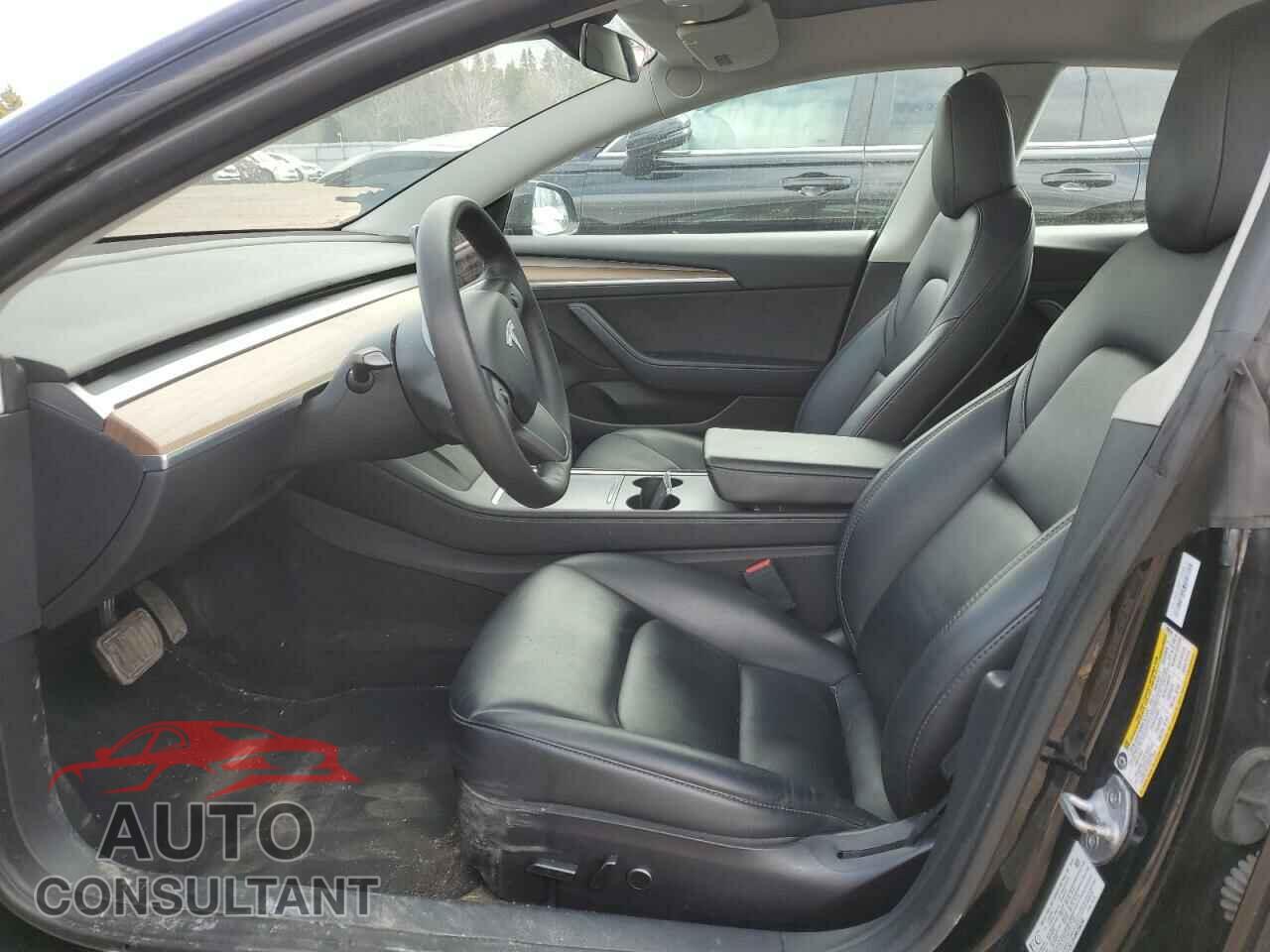 TESLA MODEL 3 2022 - 5YJ3E1EA9NF258256