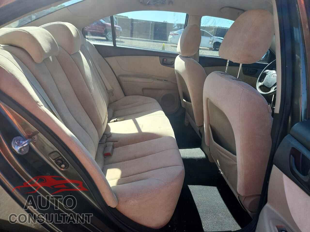 KIA OPTIMA 2010 - KNAGG4A84A5423588