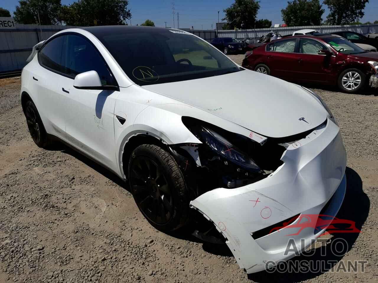 TESLA MODEL Y 2022 - 7SAYGDEE5NF493552