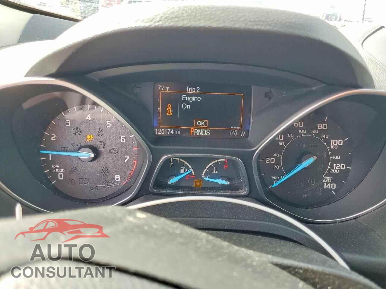 FORD ESCAPE 2017 - 1FMCU9G90HUB68408