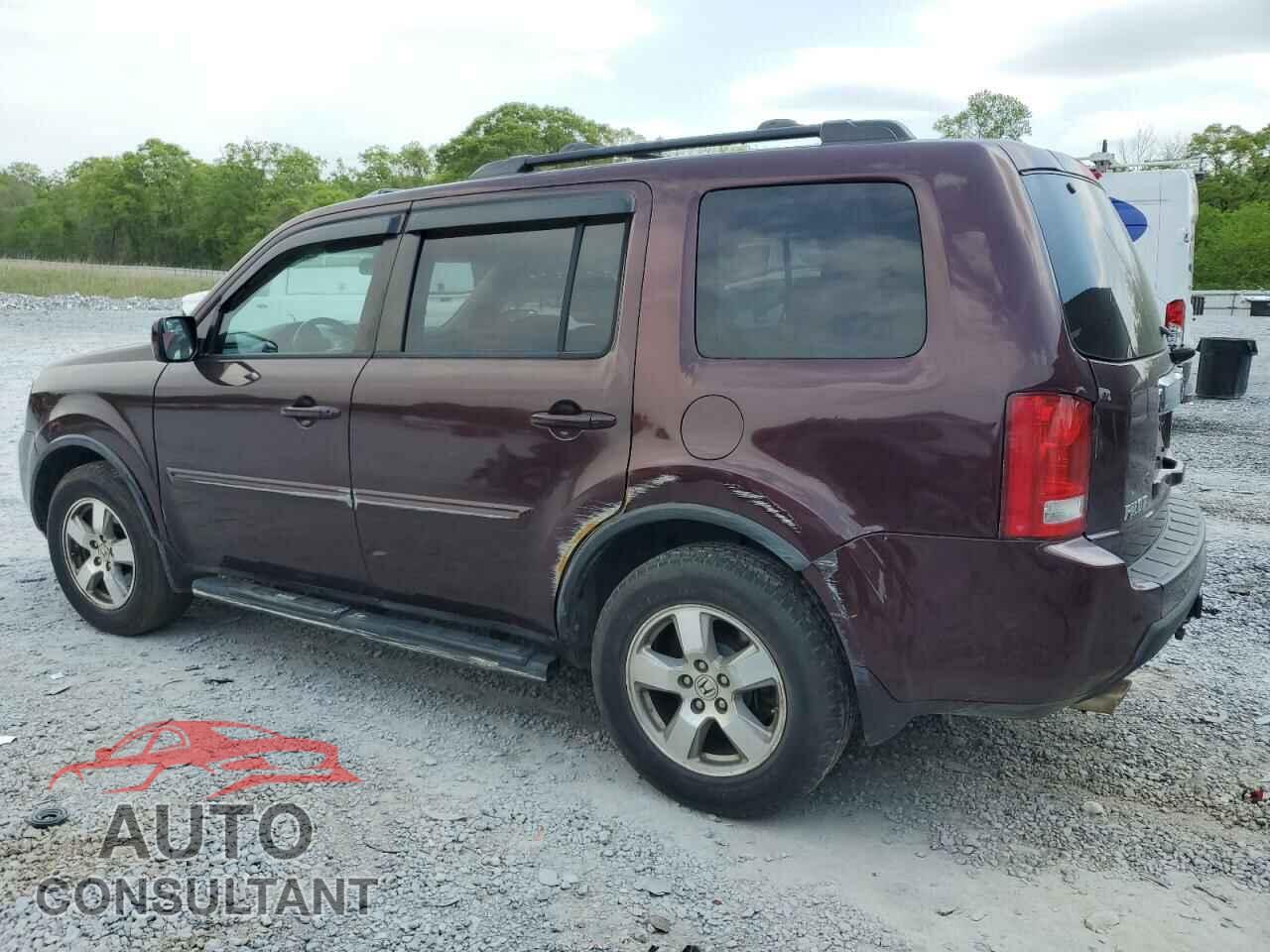 HONDA PILOT 2011 - 5FNYF3H56BB047637