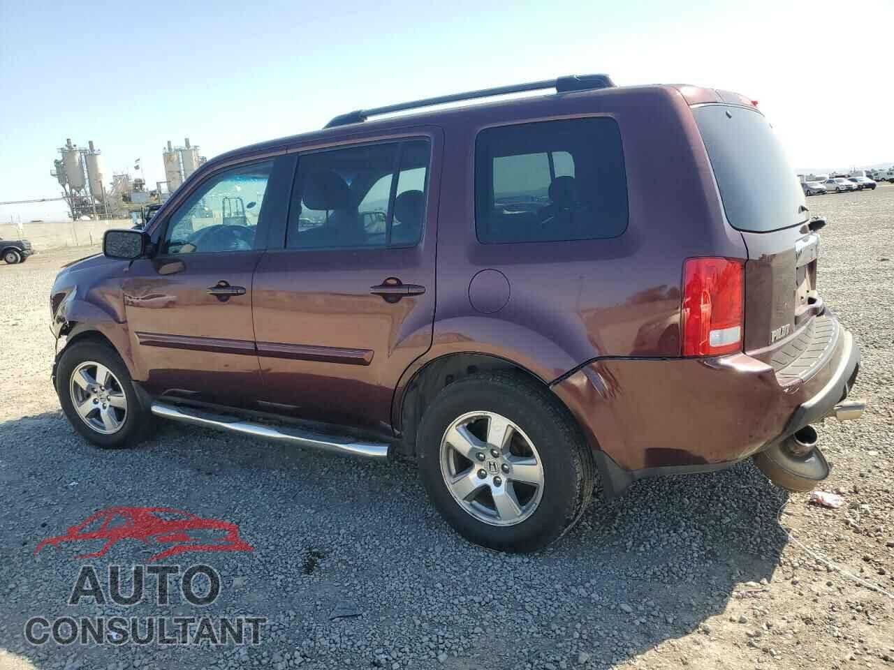 HONDA PILOT 2011 - 5FNYF4H51BB038818
