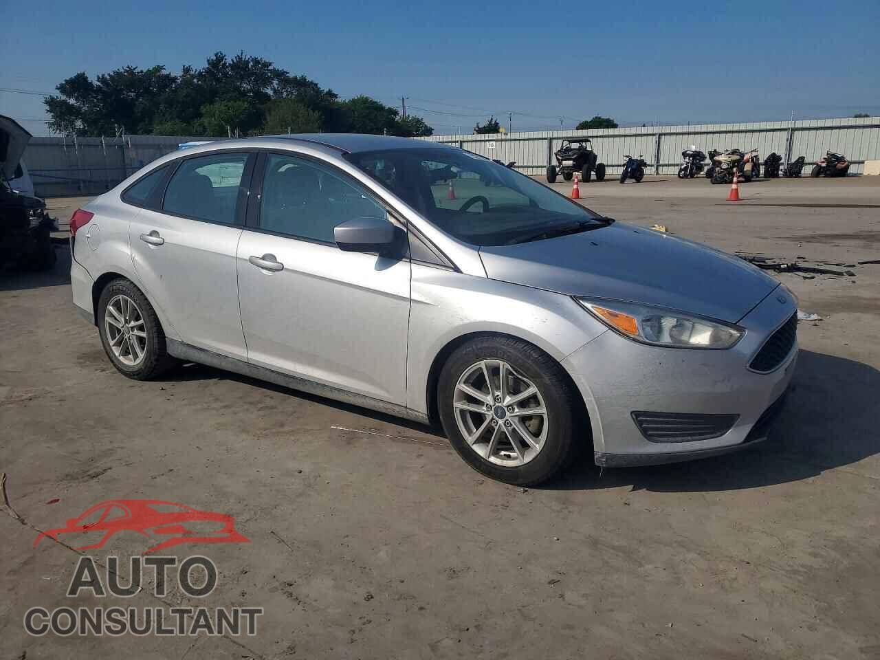 FORD FOCUS 2018 - 1FADP3F24JL329121