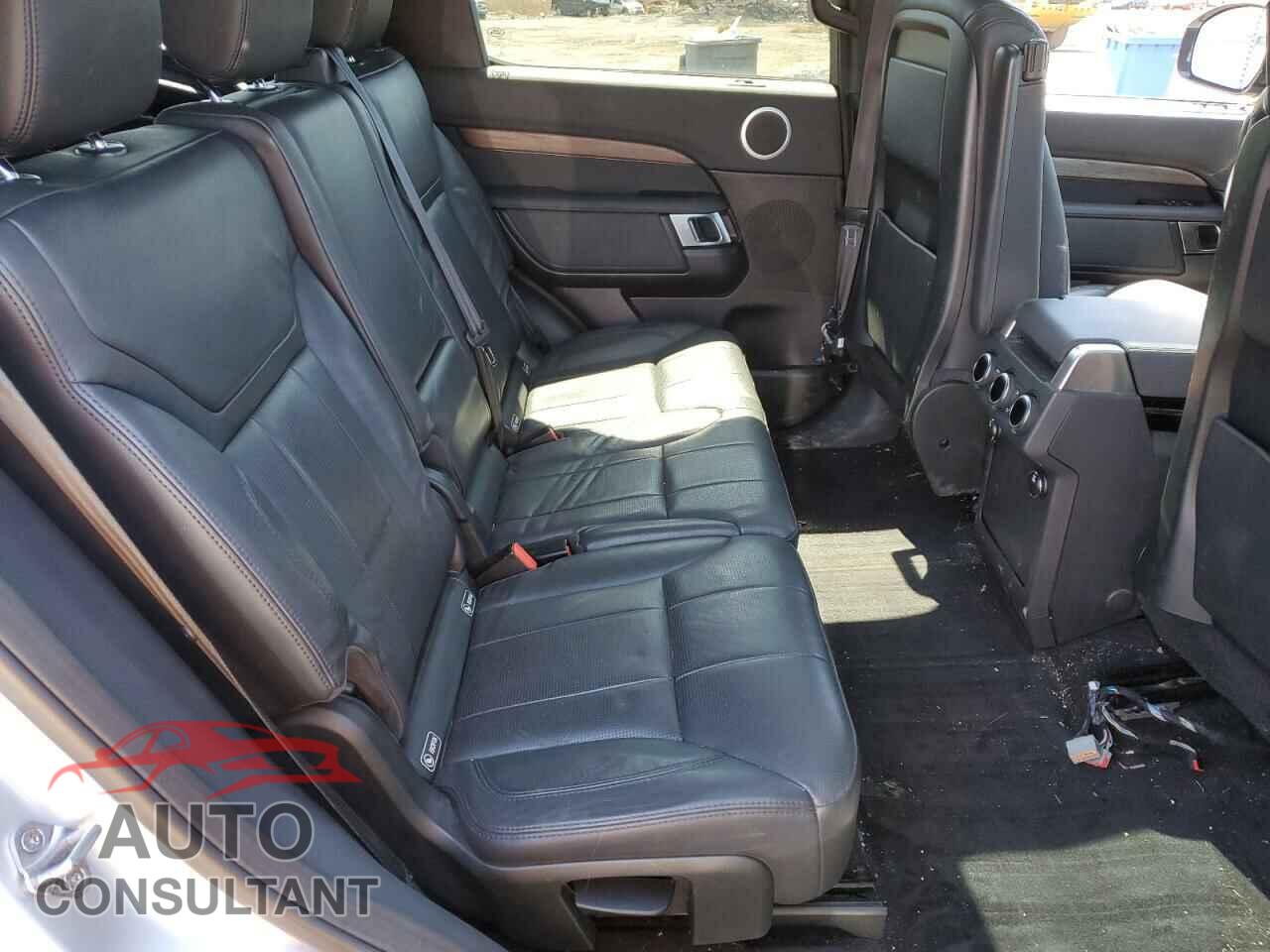 LAND ROVER DISCOVERY 2017 - SALRRBBV1HA022122