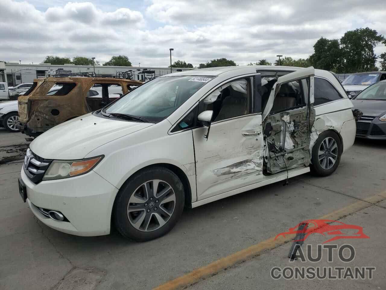 HONDA ODYSSEY 2016 - 5FNRL5H90GB070480