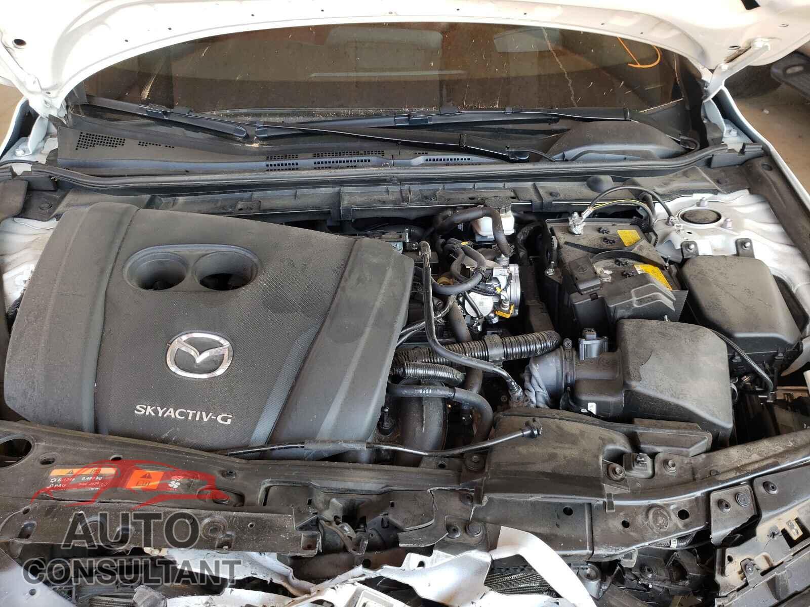 MAZDA 3 2020 - JM1BPANM6L1153700