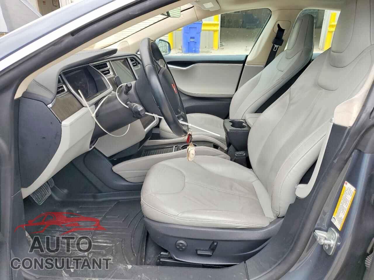 TESLA MODEL S 2013 - 5YJSA1CN0DFP19632
